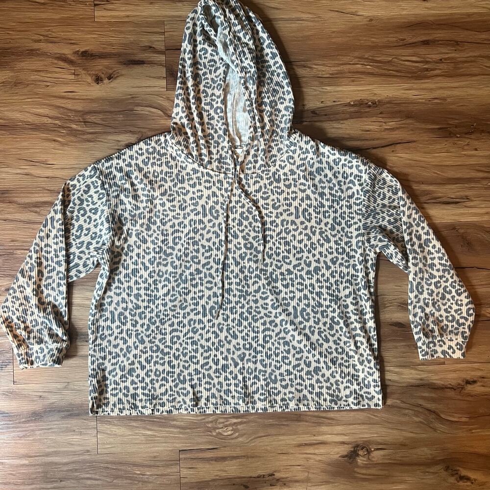C&C California Animal Cheetah Leopard Print Fall Soft Hooded Sweater Size 1X
